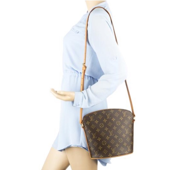 Louis Vuitton Handbags - Louis Vuitton Vintage Drouot Top Zip Shoulder Bag